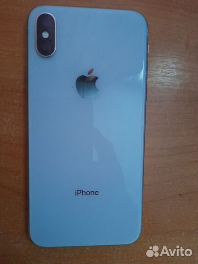 iPhone X, 64 ГБ
