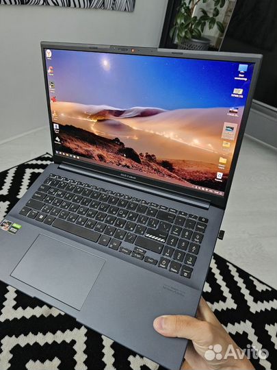 Asus vivobook pro 15 amoled 2.5k