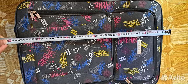 Чемодан на колесах детский