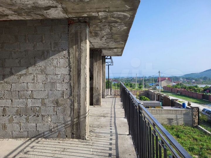 Дом 510 м² на участке 6,3 сот.