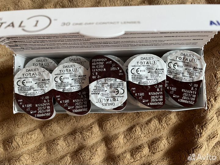 Линзы контактные однодневные Alcon Dailies Total