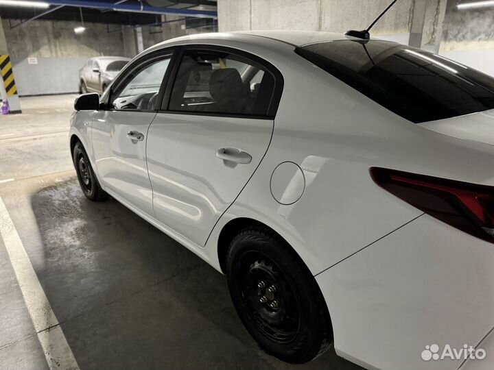 Kia Rio 1.6 МТ, 2020, 140 000 км