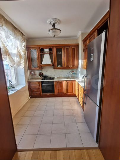 5-к. квартира, 136 м², 7/8 эт.