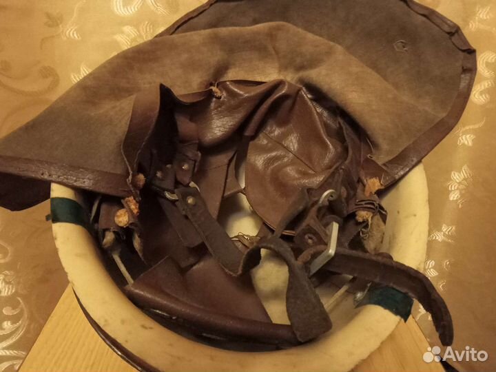 Каска пожарного