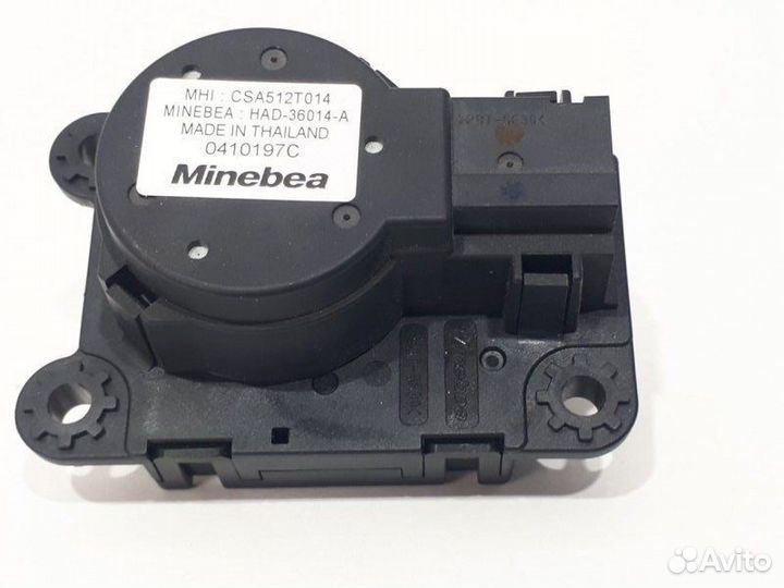 Моторедуктор управления заслонками отопителя