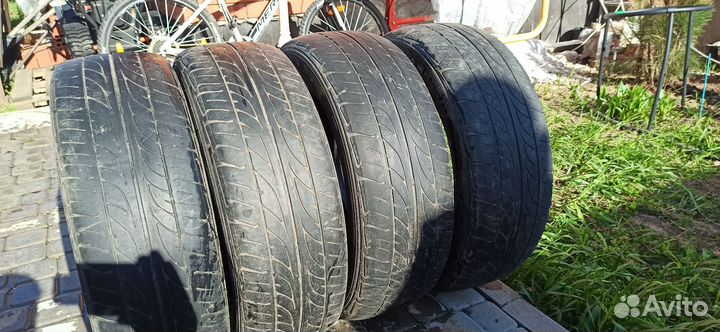Dunlop SP Sport LM703 215/60 R16 95H