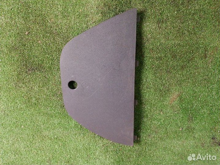 Обшивка багажника левая Opel Corsa 1.4 2007