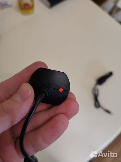 Автомобильное зарядное устройство для телефона