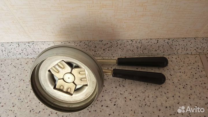 Закаточная машинка автомат с 2 ручками