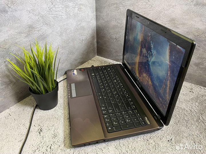 Игровой ноутбук Asus 2 видеокарты/SSD