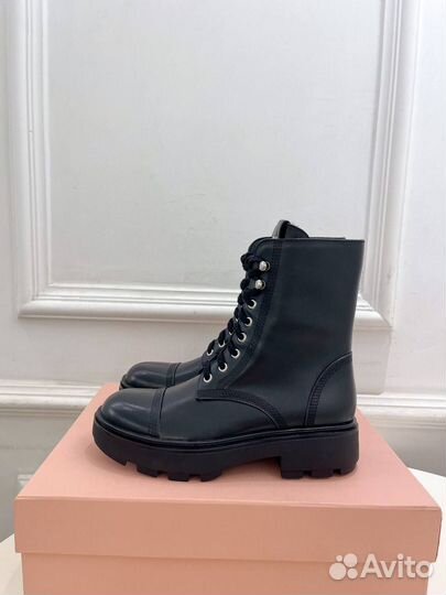 Ботинки женские MIU MIU