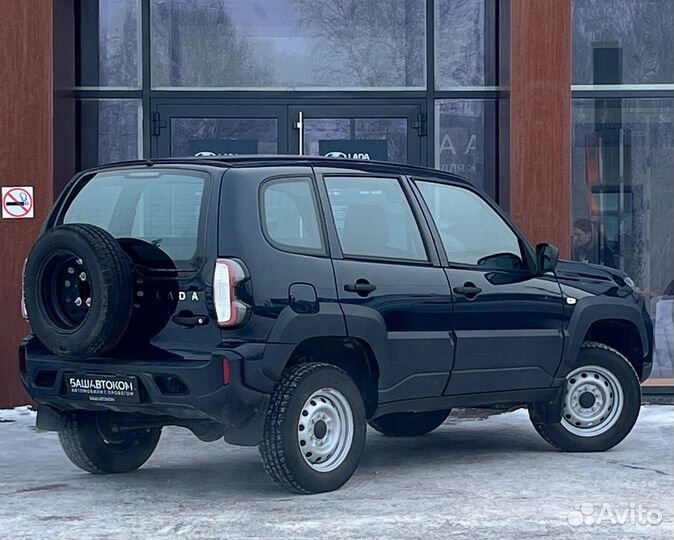 ВАЗ Niva Travel 1.7 МТ, 2024, 13 030 км