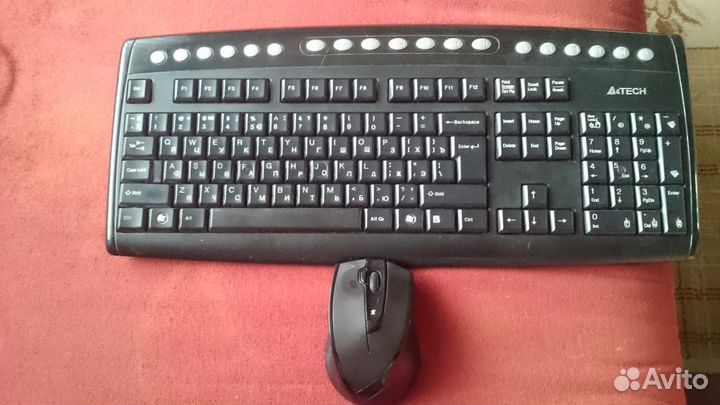 Продам комплект клавиатуру и мышь фирмы A4tech,пот