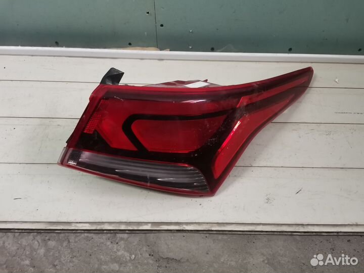 Фонарь правый Hyundai Solaris 2