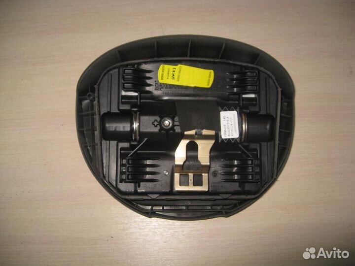 Подушка безопасности в руль Renault Megane 2 (LM0