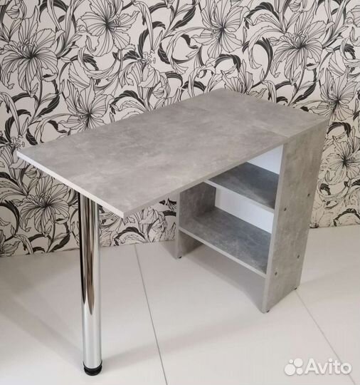 Компьютерный стол новый