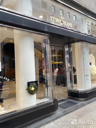 Агент, Байер в Италии