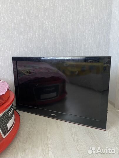 Телевизор samsung