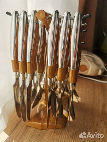 Набор столовых приборов