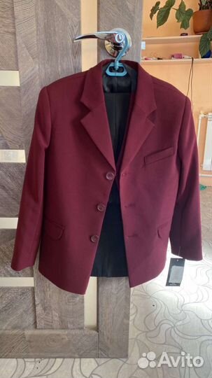 Школьный костюм