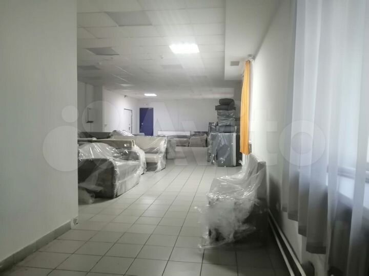 Торговая площадь, 275 м²