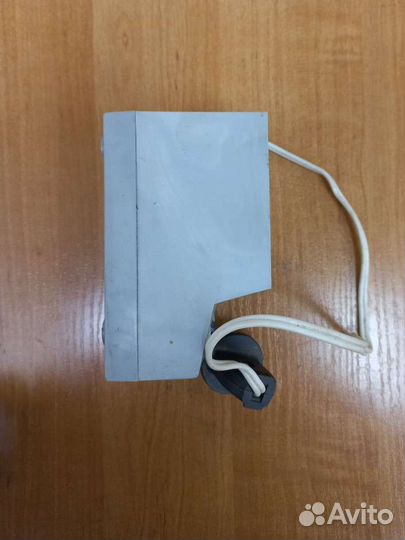 Источник питания