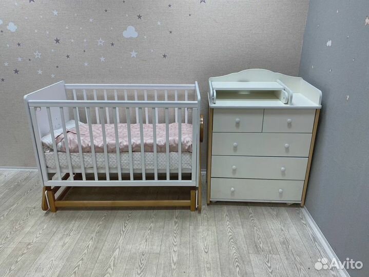 Кроватка на маятнике Iris Incanto