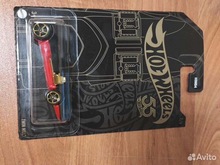 Машинка Hot Wheels 1:64 55 years