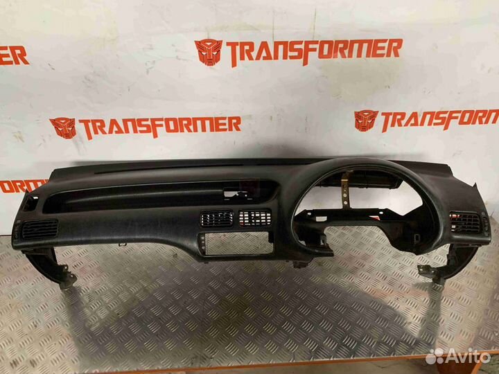 Торпедо Toyota Tercel