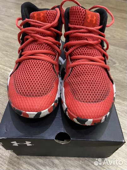 Баскетбольные кроссовки детские under armour 38