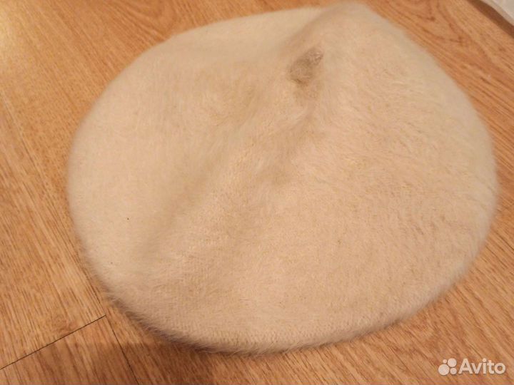 Берет женский новый