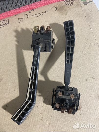 Подрулевой переключатель 2шт