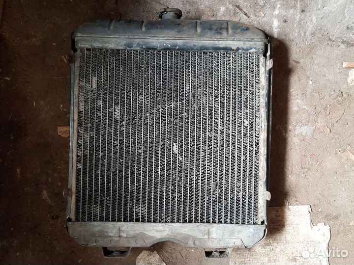 Радиатор газ 21 Волга
