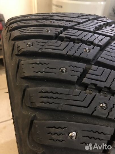 Goodyear Ultragrip Ice Arctic 245/45 R17 99T