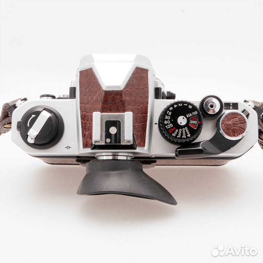 Nikon FM2n с объективом 35мм f/2.5