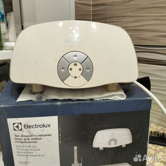 Водонагреватель проточный electrolux