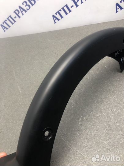 Накладка петли левая Hyundai Genesis G80 2014