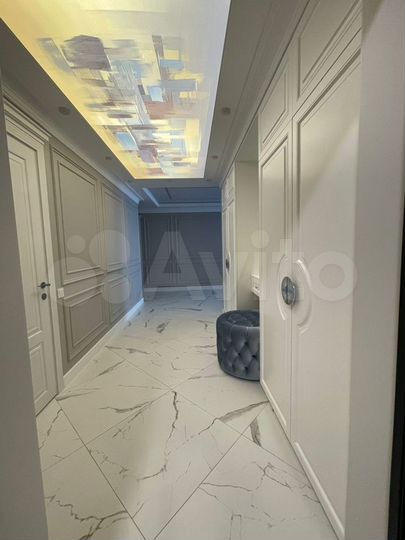 4-к. квартира, 118 м², 13/16 эт.