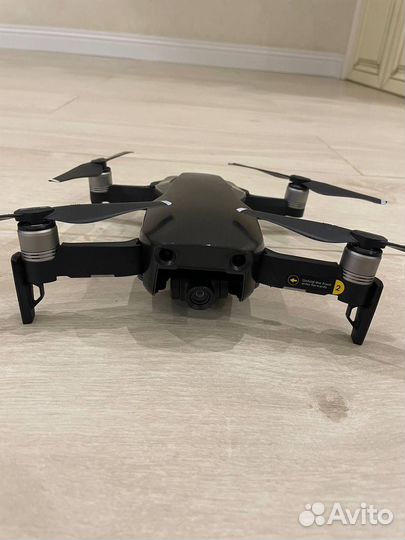 Квадрокоптер dji