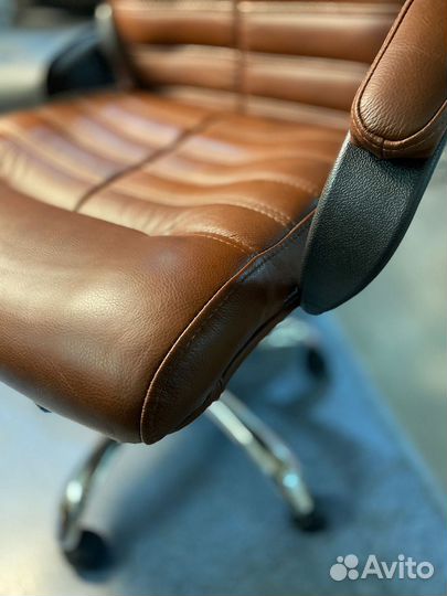 Кресло офисное