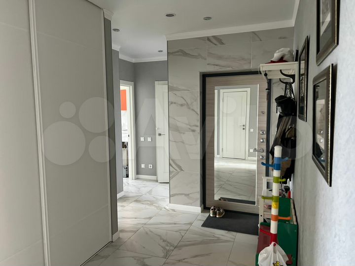 3-к. квартира, 84,4 м², 17/17 эт.