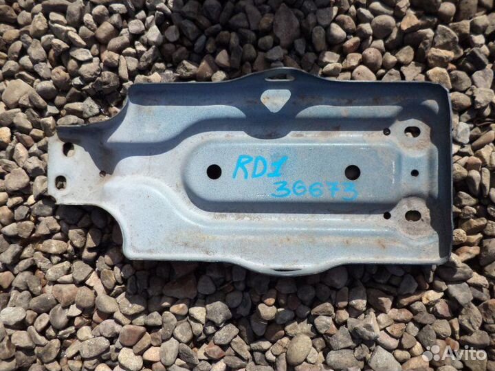 Подставка под аккумулятор Honda Cr-V RD1