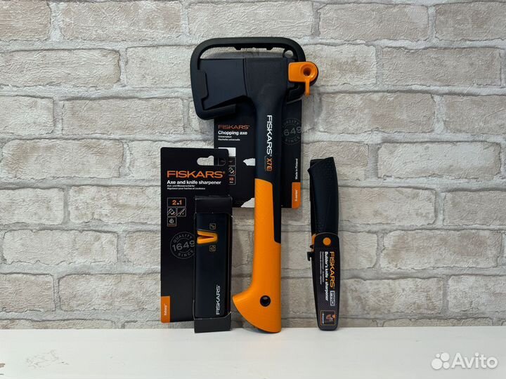 Топор Fiskars + Точилка