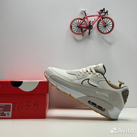 Кроссовки Nike Air Max 90 (42)