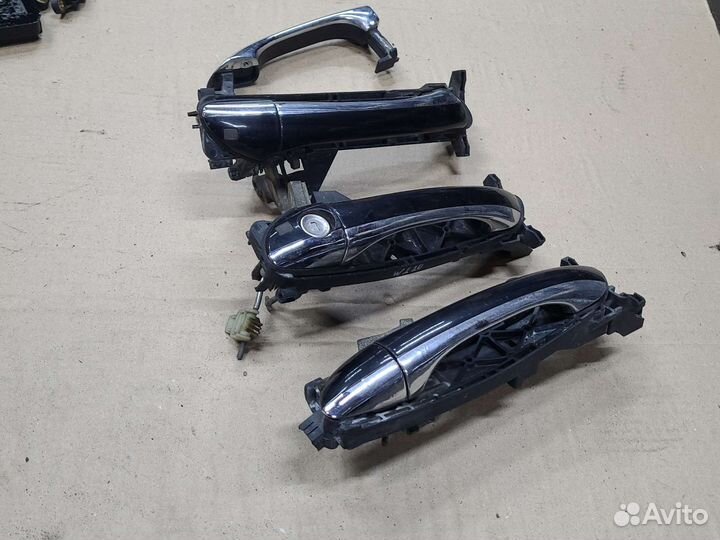 Ручка двери наружняя Mercedes w220 S-class