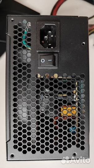 Блок питания Cougar STX 550