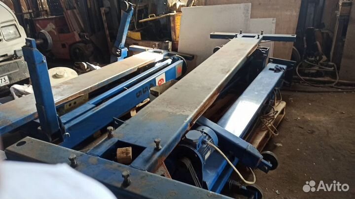 Подъемник автомобильный