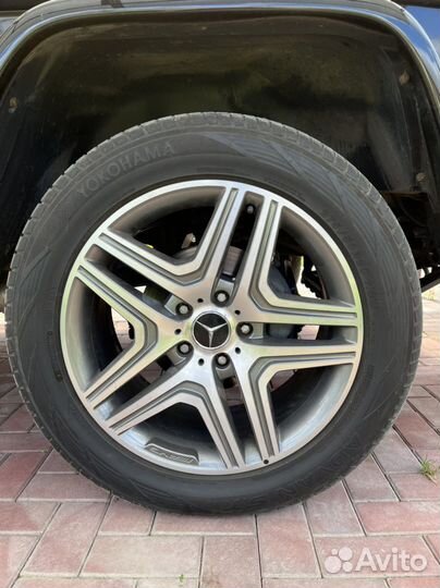 Yokohama Advan S/T V801 275/50 R20