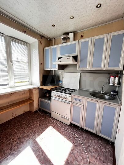 3-к. квартира, 58 м², 3/5 эт.