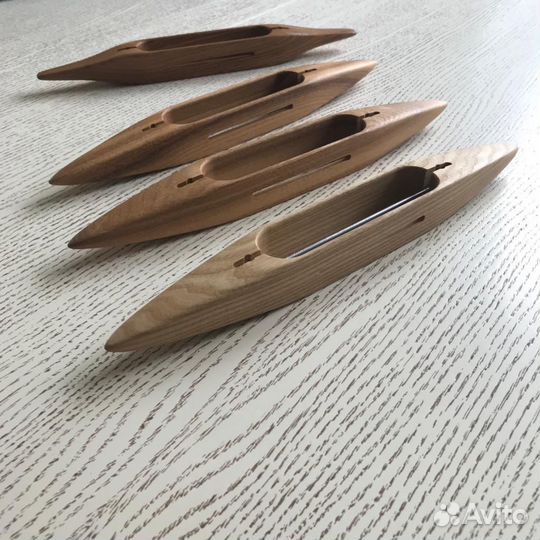 Деревянный челнок